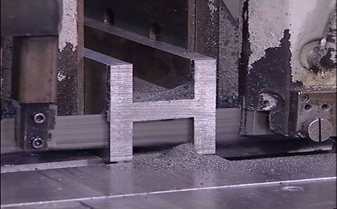 荆门大揭秘：带锯条价格多少钱才能买到高质量的产品？
